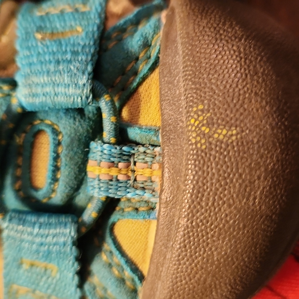 Keen Kids Aqua Blue and Yellow Sandals Size Toddler 6 - Picture 5 of 16